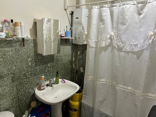 Casa En Venta De 4 Dorm. En Llallay A Metros Del Centro Civi