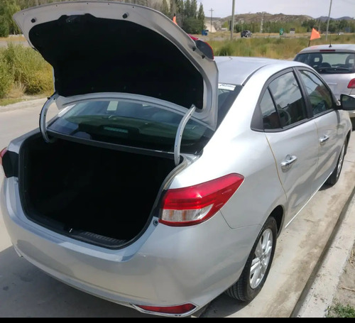 Toyota Yaris 1.5 107cv Xls Sedan