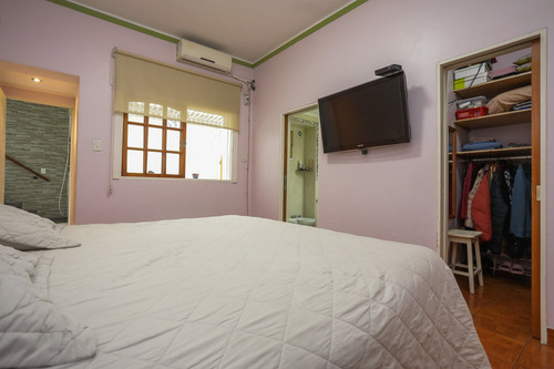 Departamento Ph En Venta En Monte Castro, Capital Federal, Buenos Aires