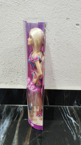 Barbie Fashionista (Usado)