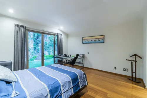 En Venta Casa En Rio Escondido Con Seguridad , A Pasos De Lomas Hipodromo