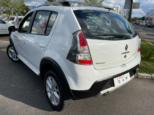 Imagem 6 de 14 de Renault Sandero 1.6 Stepway 8v