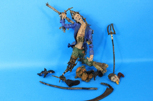 Scarecrow Twisted Land Of Oz Mcfarlane Toys Roto
