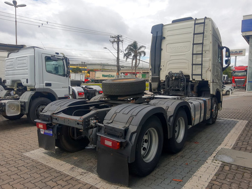 Imagem 6 de 12 de Volvo Fh 460 Fh-460 Globetrotter 6x4 2p (diesel) (e5) 2015/