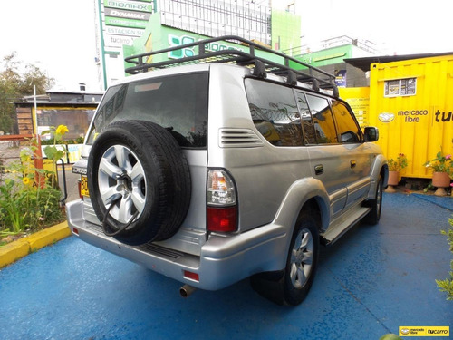 Imagen 8 de 25 de Toyota Prado