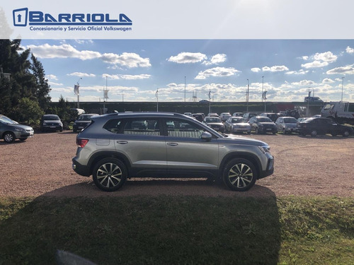 Imagen 5 de 14 de Volkswagen Taos Highline 1.4 2022 0km - Barriola