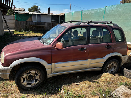 Suzuki Nomade V6 2.000