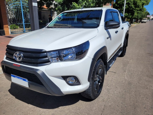 Toyota Hilux 2.8 Cd Limited 177cv 4x4 At