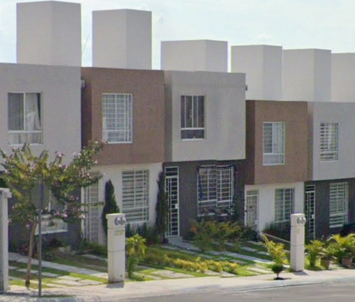 Casa En Venta, Recuperación Bancaria, Col. Lomas De Satelite, Santiago De Queretaro , Queretaro. Laab2