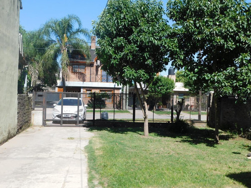 Imagen 5 de 13 de Casa En Venta - Moreno