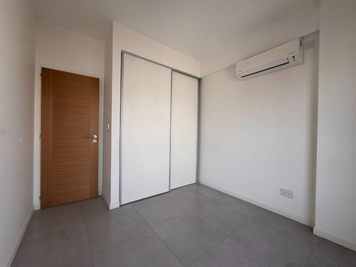 Venta Departamento 3 Ambientes Cochera Las Lomitas