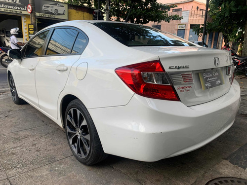 Imagem 4 de 14 de Honda Civic 2016 2.0 Lxr Flex Aut. 4p