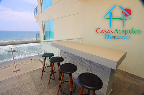 Imagen 12 de 30 de Cad Ocean Front 803. Terraza Con Vista Frontal Al Mar