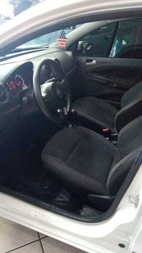 Imagem 9 de 9 de Volkswagen Voyage City Mb 1.6 2015