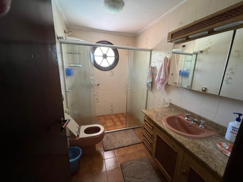 Imagem 4 de 11 de Hl-255 Casa Com 4 Quartos E Área De Lazer Completa.