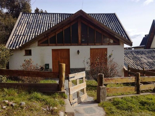  Casa  Melipal A Metros De Pioneros, 3 Dorm 2 Baños Quincho