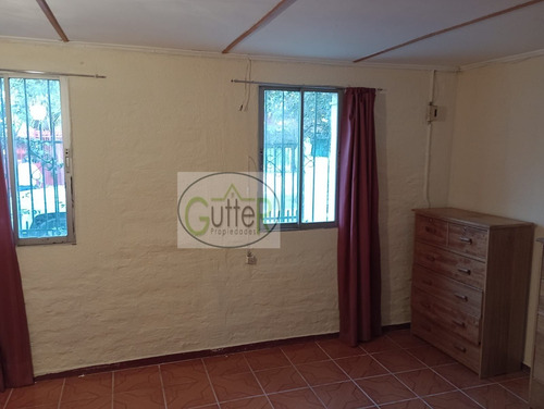 Simpática Casa En Venta 2 Dormitorios 1 Baño Comuna Conchalí