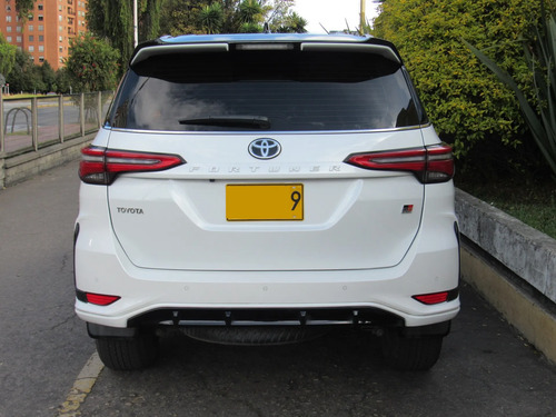 Toyota Fortuner 2.8L GR