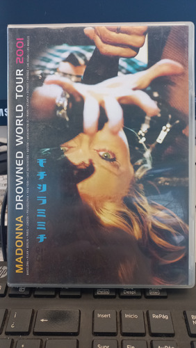Madonna-drowned Woeld Tour 2001 