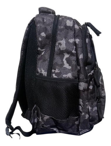 Mochila Backpack Escolar Deportiva Casual Camuflaje Gris Oscuro Estampado/ Camuflaje