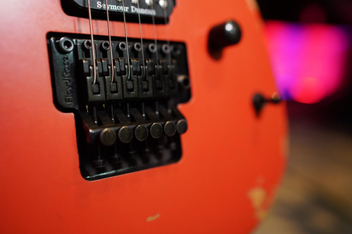 Charvel Pro-mod Relic San Dimas Diestro Naranja Pau Ferro (Usado)