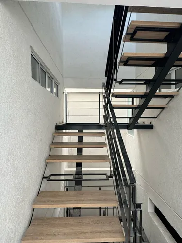 Edificio En Venta En El Ingenio. Cod V11666
