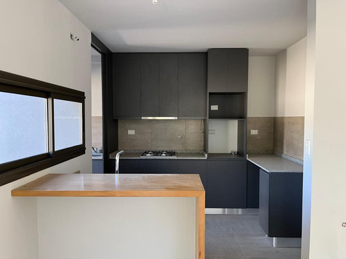 Duplex En Housing Con Seguridad - 3 Dorm 3 Baños - Villa Belgrano