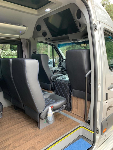 Sprinter Executiva 515 - 18 Lugares