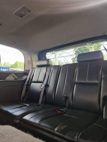 Chevrolet Tahoe E Suv Piel Cd 2a Fila Asientos 4x4 At
