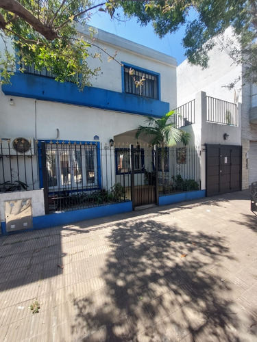 Venta Casa 7 Ambientes Ideal 2 Familias- Gabriel Linares 4939 - Caseros