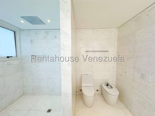 Paseo Vip Vende Lujoso Penthouse Ubc En Campo Alegre