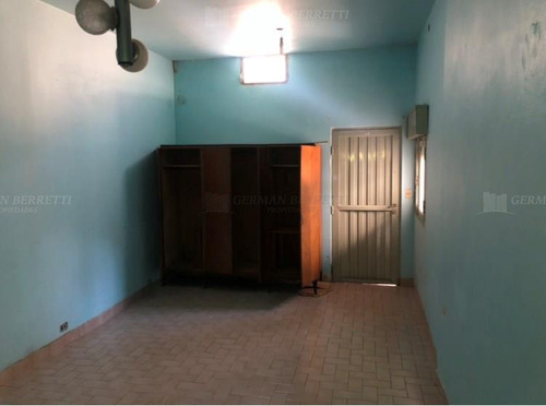Casa En Venta En Lanús Oeste, Lanús, G.b.a. Zona Sur