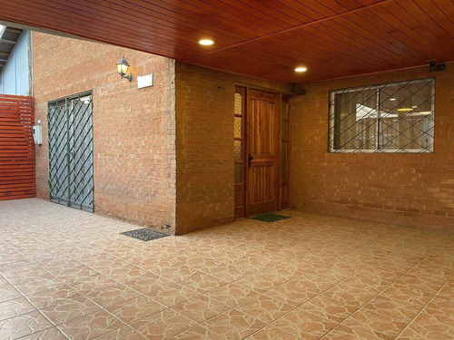Venta De Casa En La Florida 3d + 2b Geronimo De Alderete