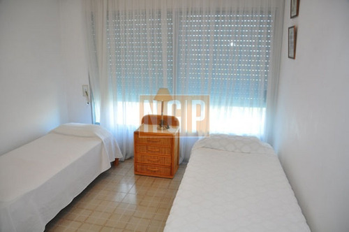 Apartamento En Brava, 2 Dormitorios -ref:5924