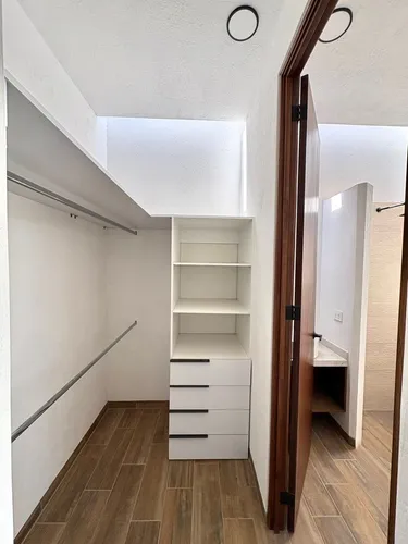 Estrena Casa A 3 Minutos Del Centro De Tequisquiapan.