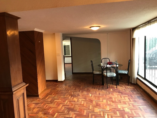 Imagen 4 de 14 de Casa Esquinera Unifamiliar Muy Comoda, Terminados En Madera