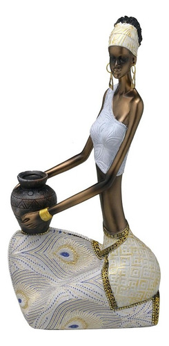 Escultura Africana Sentada Com Vestido Em Tecido E Vaso