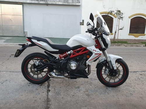 Benelli Tnt 300