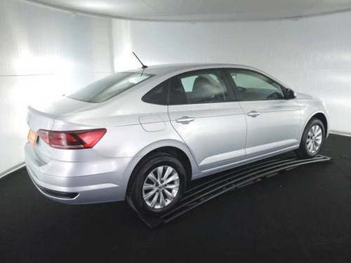 Imagem 7 de 9 de Volkswagen Virtus 1.6 Msi Total Flex Manual