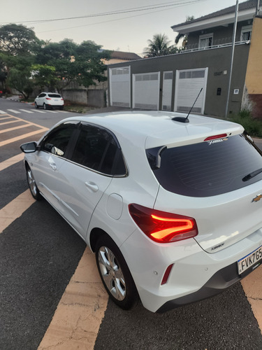 Chevrolet Onix 1.0 Premier I Turbo Aut. 5p marchas