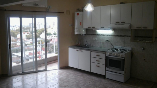 U$s110.000 Depto Venta, Calle Mitre 1140, 2 Amb Quilmes.