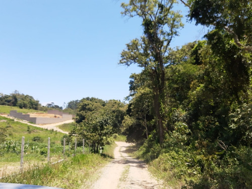 Imagem 2 de 4 de Linda Área Á Venda Por 40mil! Parcelamos Com Entrada. G.05