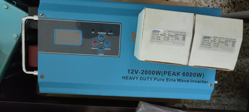 Imagen 3 de 4 de Inversor De 2000w (salida Regulada Con 2 Baterías De 100ah)