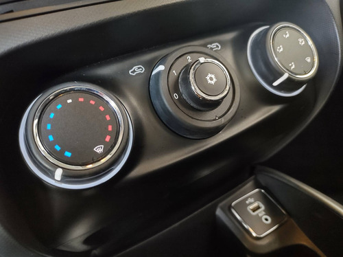 Imagem 12 de 14 de Fiat Cronos 1.3 Firefly Flex Drive Manual