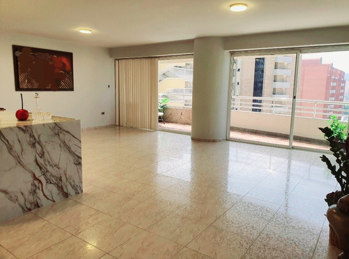 Apartamento En Venta Cr Fontana Suites Lechería