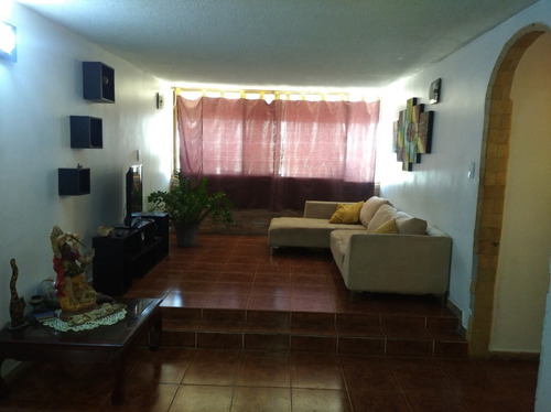 Imagen 2 de 10 de Hc Apartamento Urbanización San Jacinto, Maracay