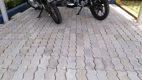 Imagem 5 de 5 de Kit Forma 10 Bloquetes,paver Retangular 4 Meios 20 X 6 Cms