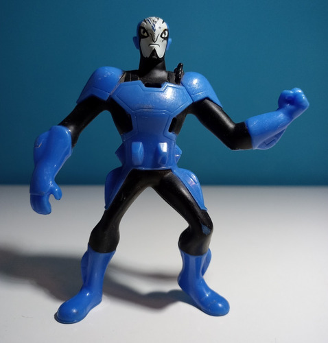 Muñeco Tactilien Rook (ben 10 Omniverse) (Usado)