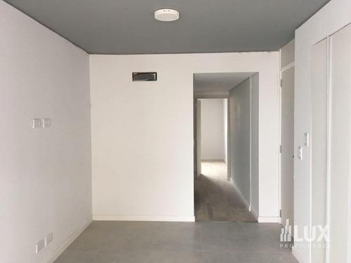 Venta Departamento Un Dormitorio Piso Alto Contrafrente - Parque España