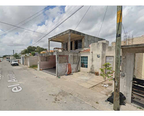 Casa Adjudicada Ubicada En C. Segunda Priv. El Avellano, Cancún, Q.r. Sk04